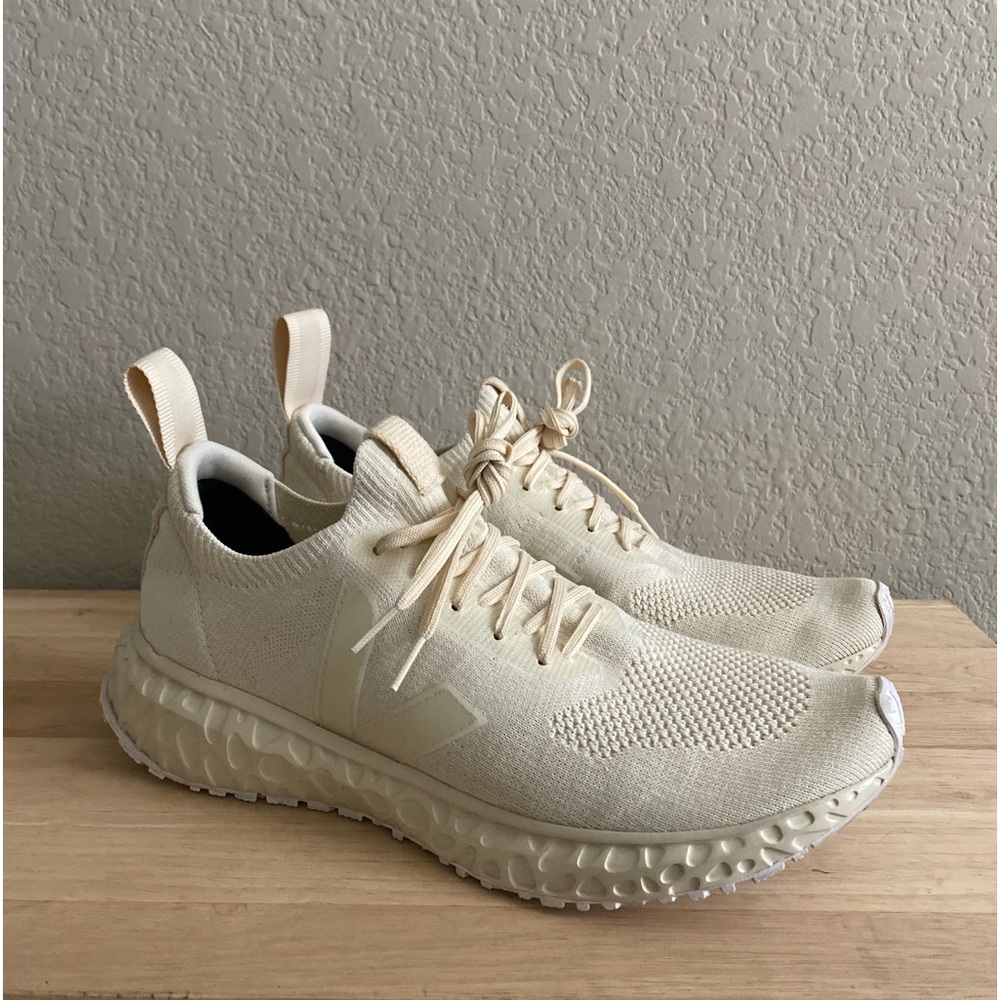 Men's Cream Knit Lightweight Sneakers